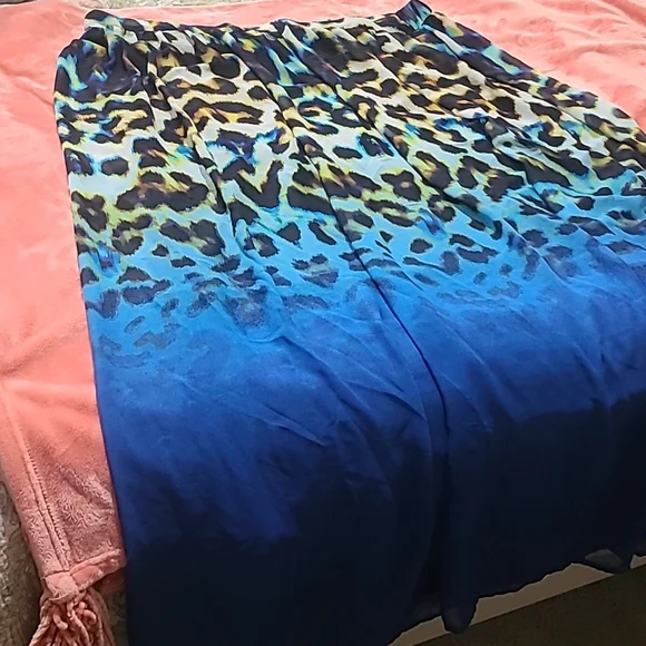 Ladie's Worthington Skirt - Picture 6 of 6